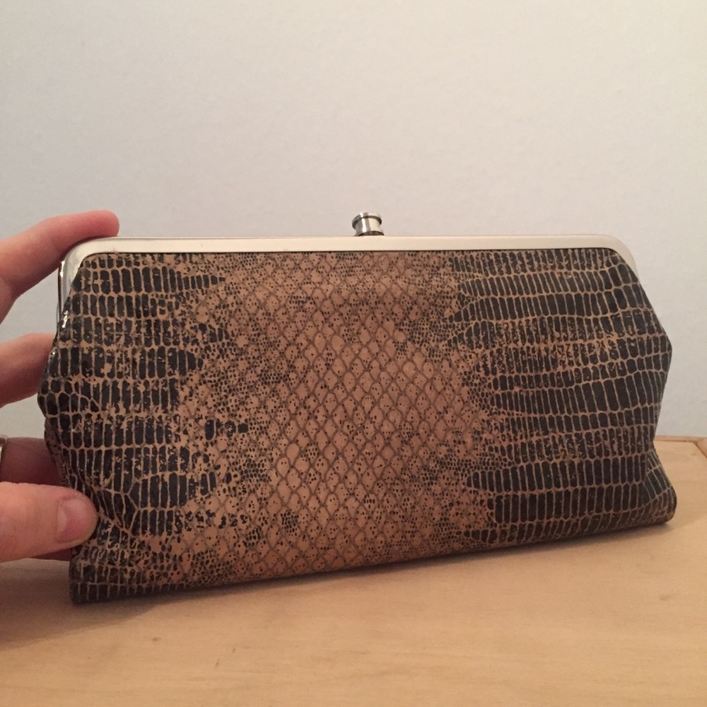 Hobo Clutch 🐍